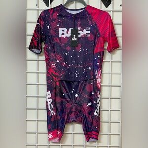 Base Woman's ONE PIECE TRIATHLON KIT in Red and Purple Size XL New With Tag
